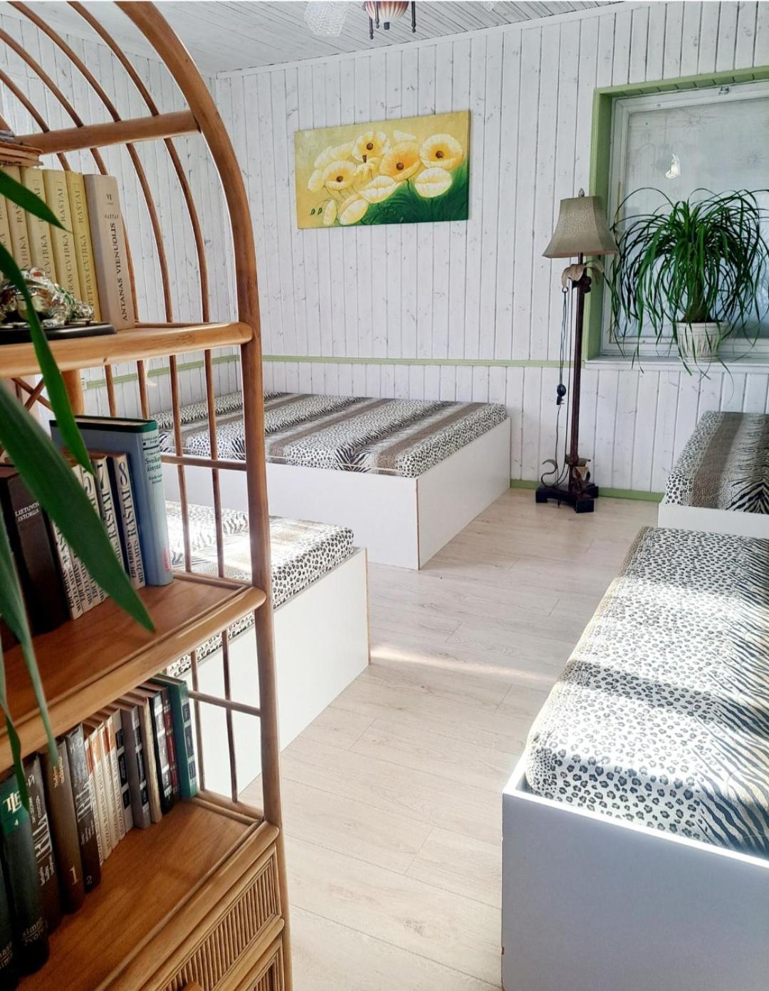 Kryzbarkas Guest House Deguciai  Bagian luar foto